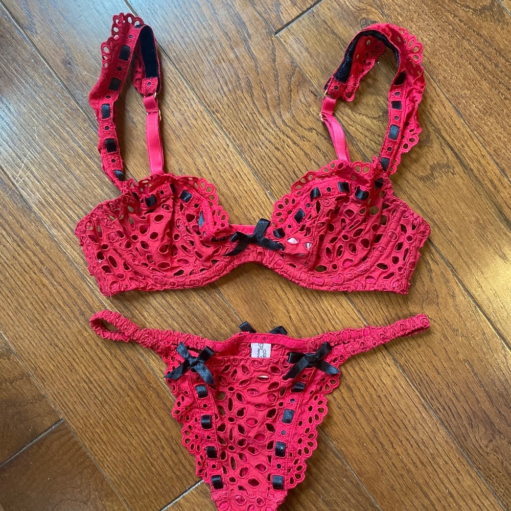 Agent Provocateur - complete set